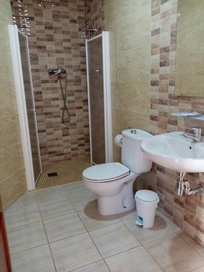 Hostal La Campa 치클라나 데 라 프론테라 외부 사진