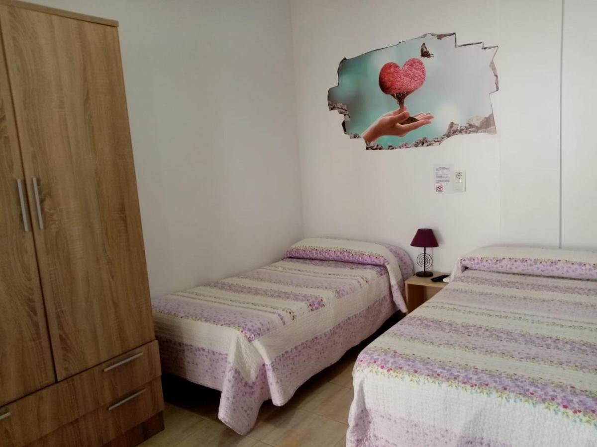 Hostal La Campa 치클라나 데 라 프론테라 외부 사진